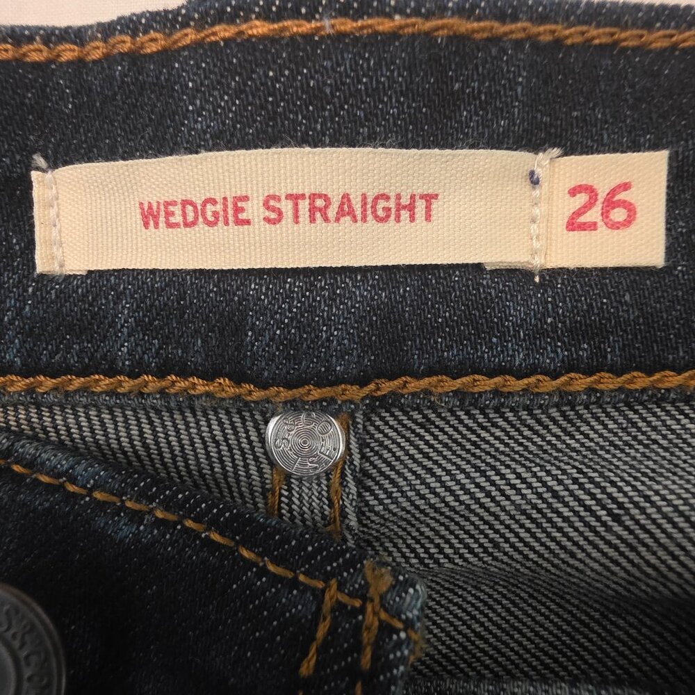 Levi's Wedgie Straight Leg Dark Denim Women's Jeans, Size 26"x28" - Picture 7 of 10